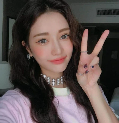 Cách selfie đẹp, cách chụp ảnh tự sướng đẹp có thể bạn chưa biết