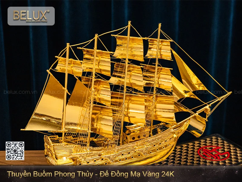 Thuyền buồm đế đồng mạ vàng 24k (3)