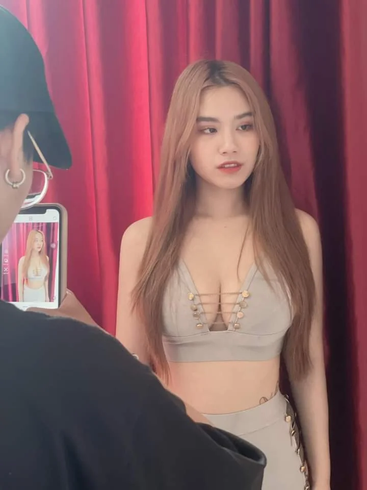 Ảnh 10 minh hoạ sex gai múp