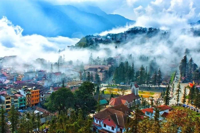 ảnh phong cảnh chill thị trấn vùng cao trong mây